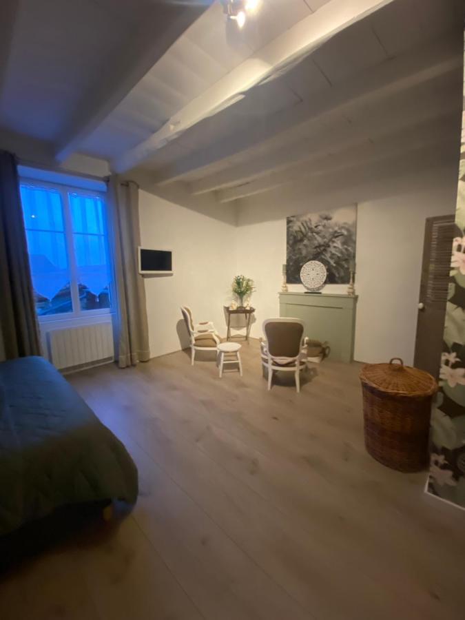 La Tuilerie Bed & Breakfast Verteuil-sur-Charente Bagian luar foto
