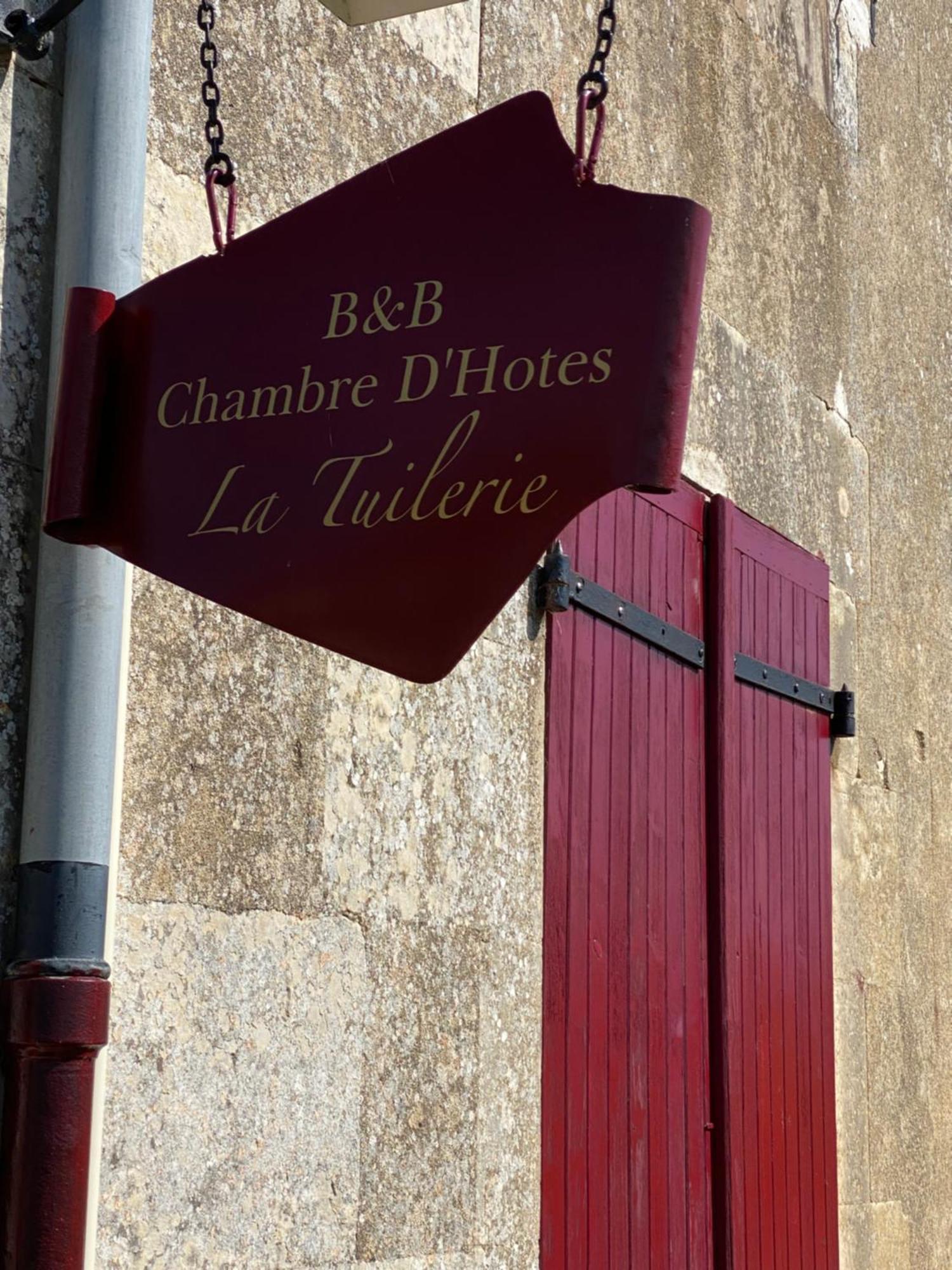 La Tuilerie Bed & Breakfast Verteuil-sur-Charente Bagian luar foto